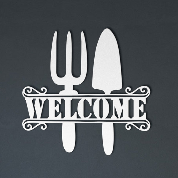 welcome-garden-tools-steel-sign